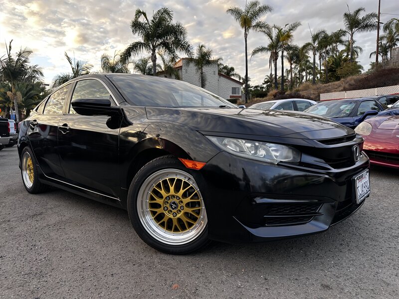 2016 Honda Civic LX   - Photo 12 - Vista, CA 92084