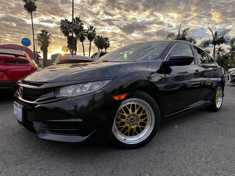 2016 Honda Civic LX   - Photo 19 - Vista, CA 92084