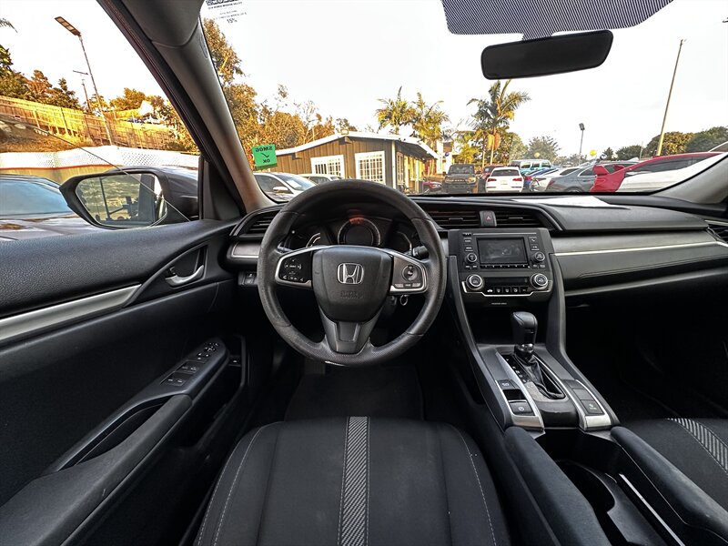 2016 Honda Civic LX   - Photo 6 - Vista, CA 92084