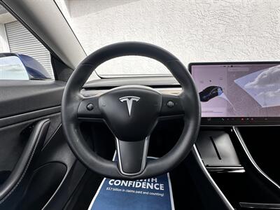 2020 Tesla Model 3 Standard Range Plus   - Photo 27 - Vista, CA 92084