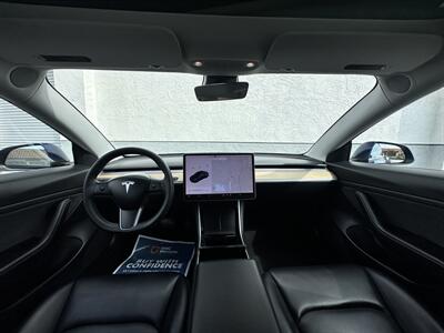 2020 Tesla Model 3 Standard Range Plus   - Photo 23 - Vista, CA 92084