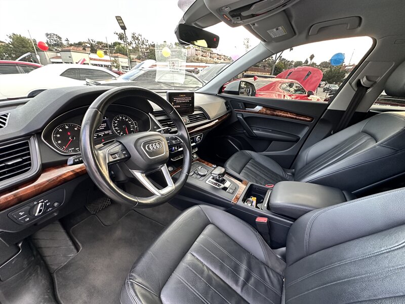 2018 Audi Q5 2.0T quattro Premium - Photo 18 - Vista, CA 92084