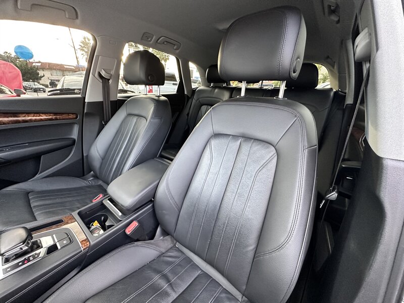 2018 Audi Q5 2.0T quattro Premium - Photo 17 - Vista, CA 92084
