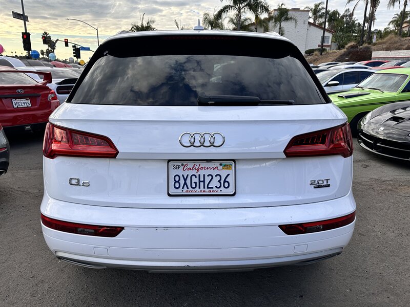 2018 Audi Q5 2.0T quattro Premium - Photo 6 - Vista, CA 92084