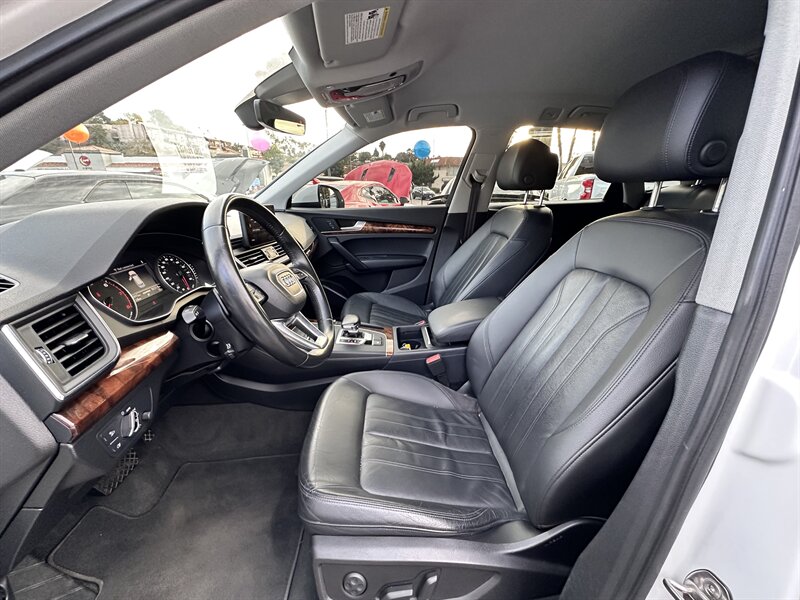 2018 Audi Q5 2.0T quattro Premium - Photo 19 - Vista, CA 92084