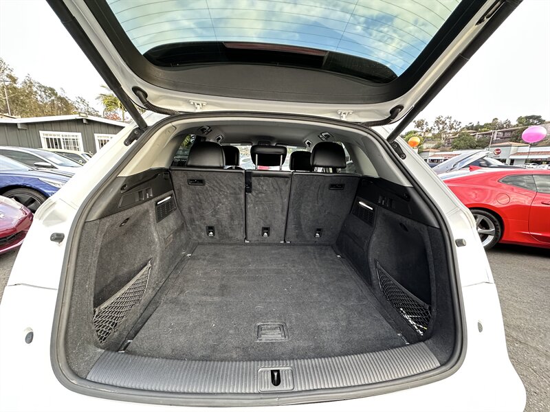 2018 Audi Q5 2.0T quattro Premium - Photo 9 - Vista, CA 92084