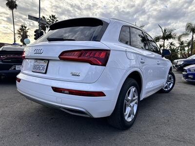 2018 Audi Q5 2.0T quattro Premium - Photo 8 - Vista, CA 92084