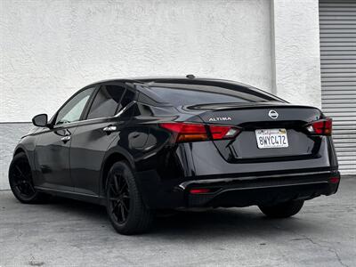 2019 Nissan Altima 2.5 S * LOW MILES * BLACKED OUT *   - Photo 4 - Vista, CA 92084