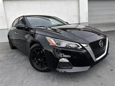 2019 Nissan Altima 2.5 S * LOW MILES * BLACKED OUT *   - Photo 9 - Vista, CA 92084