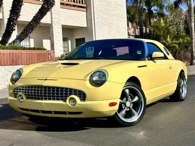 2002 Ford Thunderbird Deluxe   - Photo 4 - Vista, CA 92084