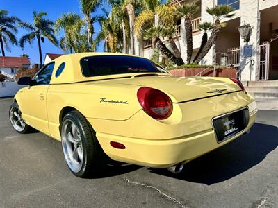 2002 Ford Thunderbird Deluxe   - Photo 10 - Vista, CA 92084