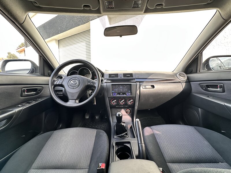 2008 Mazda Mazda3 i Sport * 5 SPEED MANUAL * 4CYL * SPORTY - Photo 20 - Vista, CA 92084