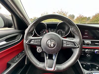 2020 Alfa Romeo Giulia   - Photo 26 - Vista, CA 92084