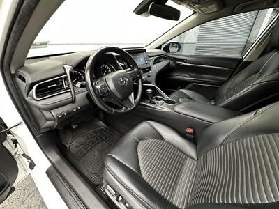 2021 Toyota Camry SE   - Photo 25 - Vista, CA 92084