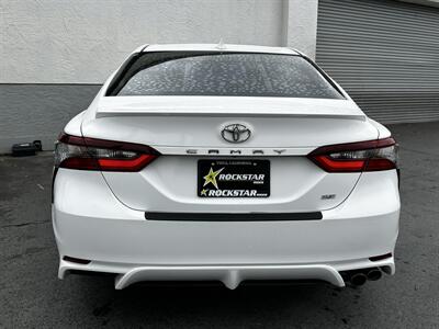 2021 Toyota Camry SE   - Photo 10 - Vista, CA 92084