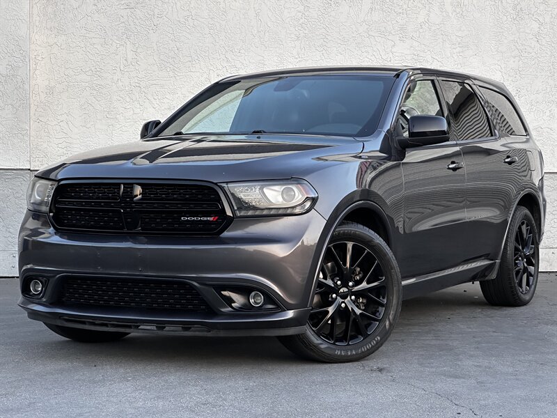 2015 Dodge Durango SXT - Photo 1 - Vista, CA 92084