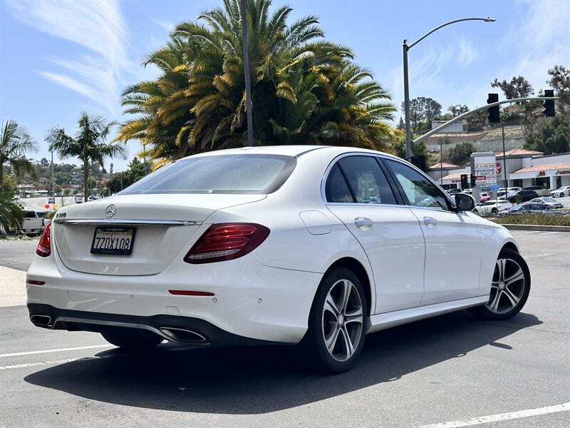 2017 Mercedes-Benz E 300 * TURBO * AMG SPORT PACKAGE * AMBIENT LIGHTS - Photo 7 - Vista, CA 92084