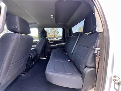 2023 GMC Sierra 1500 SLE   - Photo 17 - Vista, CA 92084