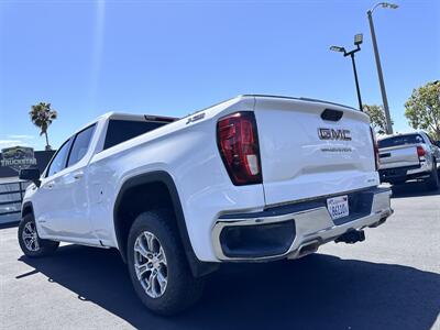 2023 GMC Sierra 1500 SLE   - Photo 14 - Vista, CA 92084