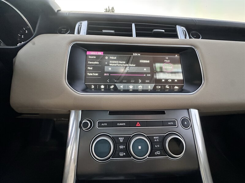 2017 Land Rover Range Rover Sport SE * SUPERCHARGED * 4WD * LOW MILES * - Photo 28 - Vista, CA 92084