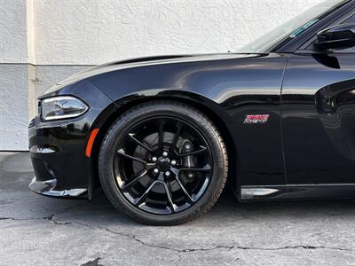 2020 Dodge Charger Scat Pack   - Photo 12 - Vista, CA 92084