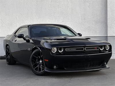 2015 Dodge Challenger R/T Scat Pack   - Photo 3 - Vista, CA 92084