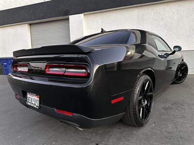 2015 Dodge Challenger R/T Scat Pack   - Photo 18 - Vista, CA 92084