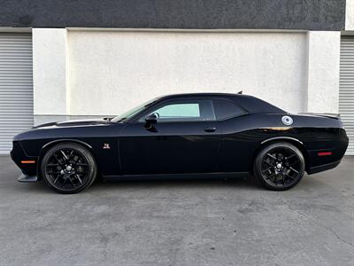 2015 Dodge Challenger R/T Scat Pack   - Photo 11 - Vista, CA 92084