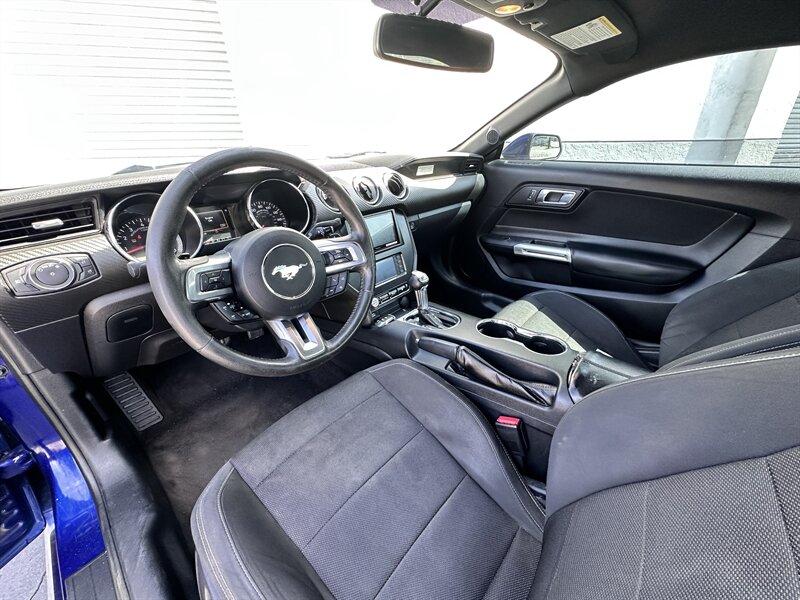 2015 Ford Mustang V6 - Photo 16 - Vista, CA 92084