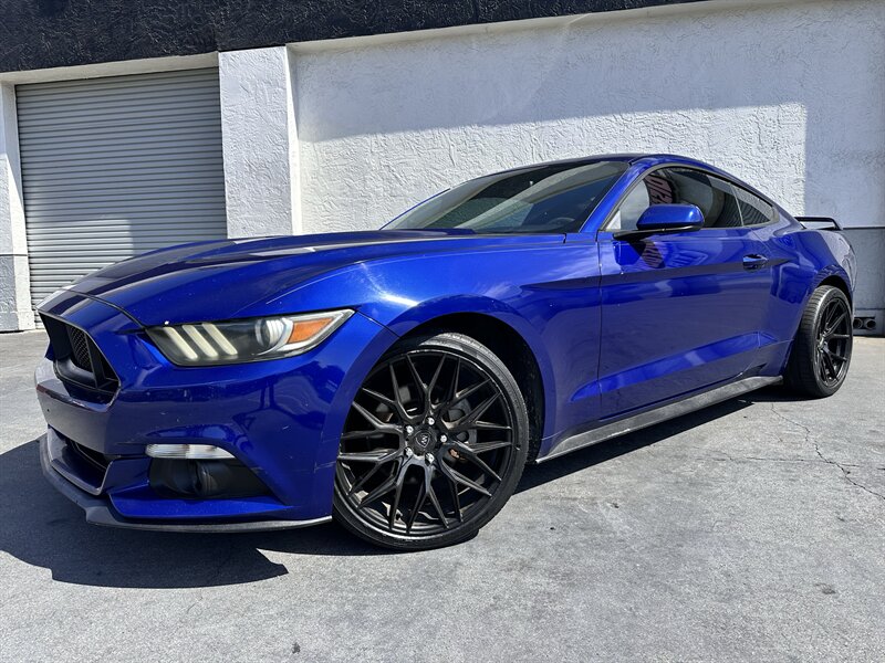 2015 Ford Mustang V6 - Photo 4 - Vista, CA 92084