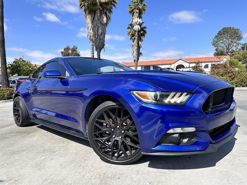 2015 Ford Mustang V6 - Photo 10 - Vista, CA 92084