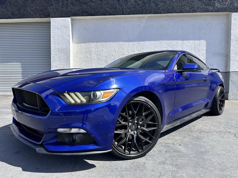 2015 Ford Mustang V6 - Photo 5 - Vista, CA 92084