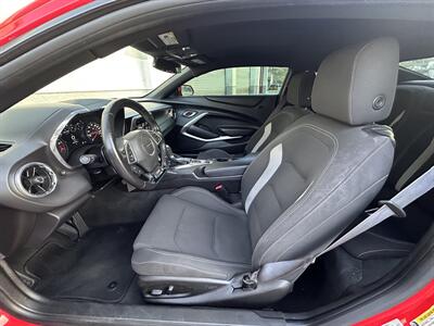 2016 Chevrolet Camaro SS   - Photo 17 - Vista, CA 92084