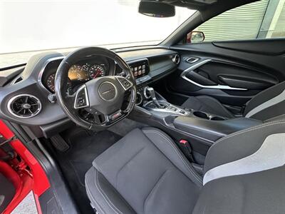 2016 Chevrolet Camaro SS   - Photo 18 - Vista, CA 92084