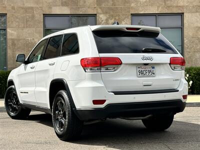 2017 Jeep Grand Cherokee Laredo   - Photo 4 - Vista, CA 92084