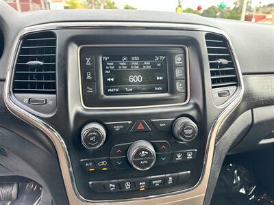 2017 Jeep Grand Cherokee Laredo   - Photo 18 - Vista, CA 92084