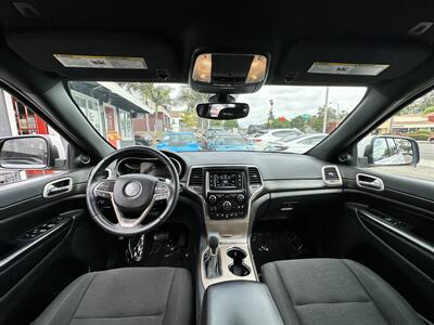 2017 Jeep Grand Cherokee Laredo   - Photo 15 - Vista, CA 92084