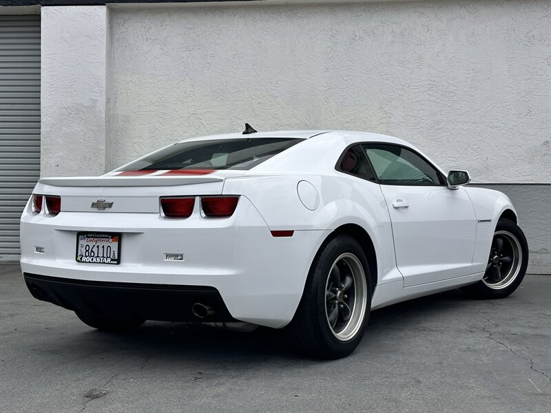 2012 Chevrolet Camaro LS - Photo 2 - Vista, CA 92084