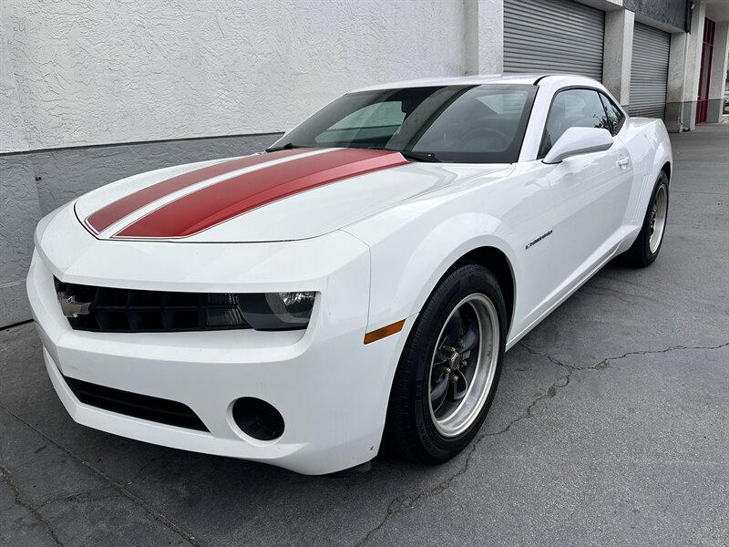 2012 Chevrolet Camaro LS - Photo 16 - Vista, CA 92084