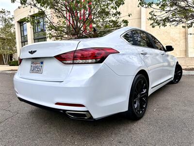 2015 Hyundai Genesis 3.8L   - Photo 9 - Vista, CA 92084