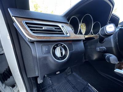 2014 Mercedes-Benz E 350 Luxury   - Photo 5 - Vista, CA 92084