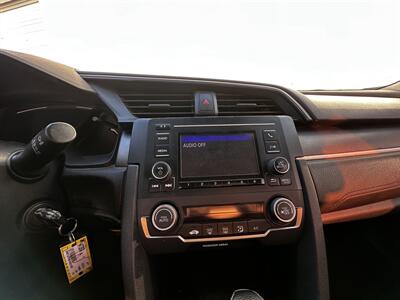 2019 Honda Civic LX   - Photo 19 - Vista, CA 92084