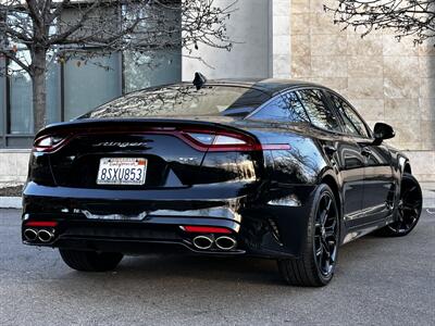 2021 Kia Stinger GT   - Photo 2 - Vista, CA 92084