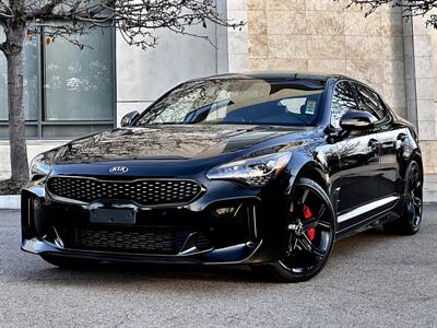 2021 Kia Stinger GT   - Photo 1 - Vista, CA 92084