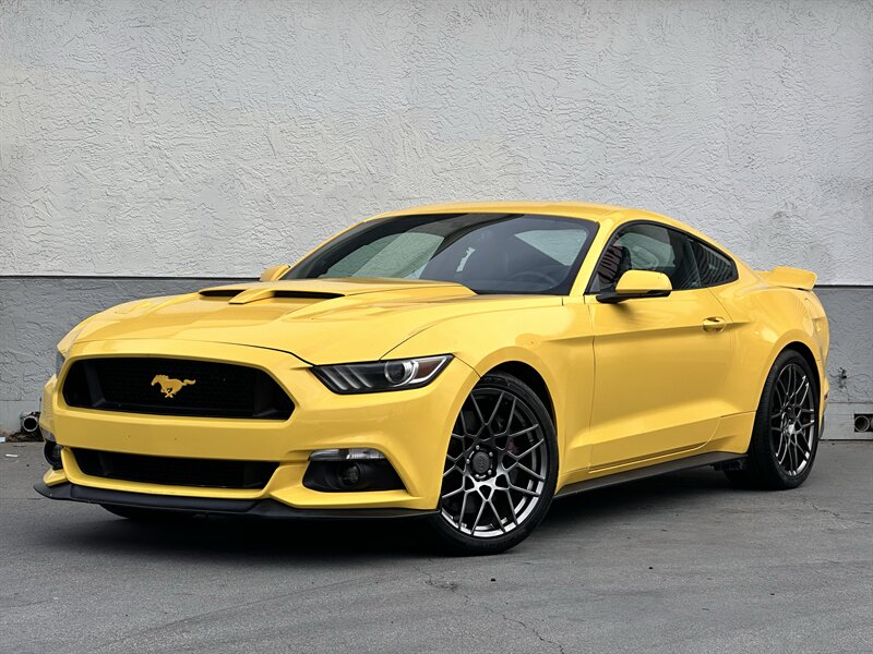 2015 Ford Mustang GT Premium * 5.0 COYOTE V8 * 6 SPEED * BREMBO *   - Photo 1 - Vista, CA 92084