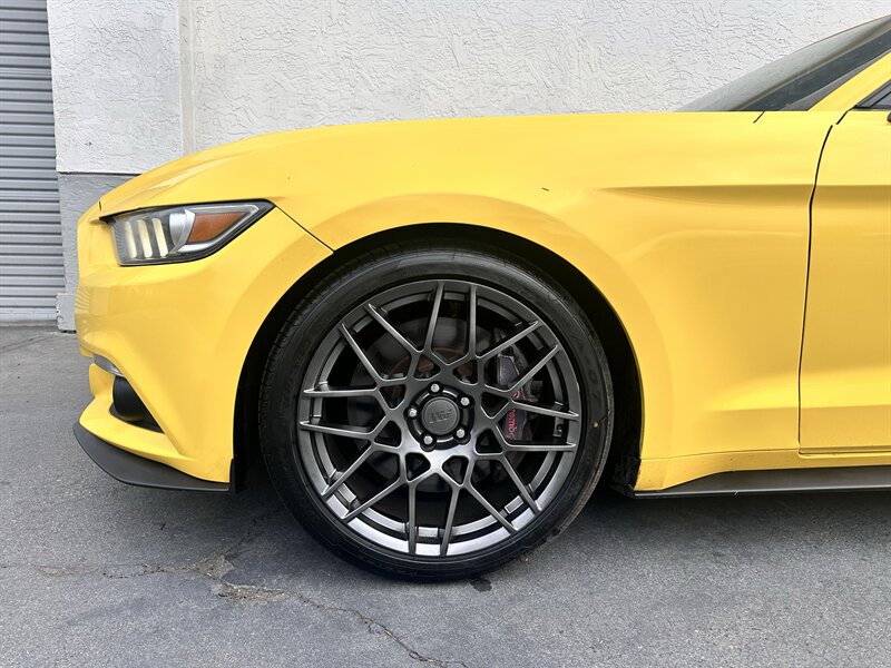 2015 Ford Mustang GT Premium * 5.0 COYOTE V8 * 6 SPEED * BREMBO * - Photo 8 - Vista, CA 92084