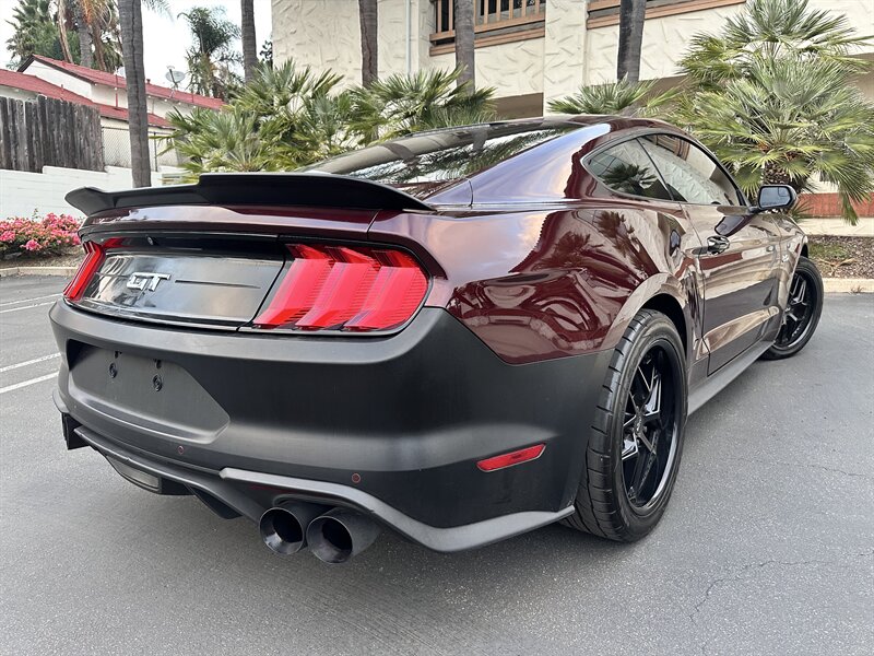 2018 Ford Mustang GT * 5.0 COYOTE V8 * 6 speed* LOW MILES   - Photo 18 - Vista, CA 92084