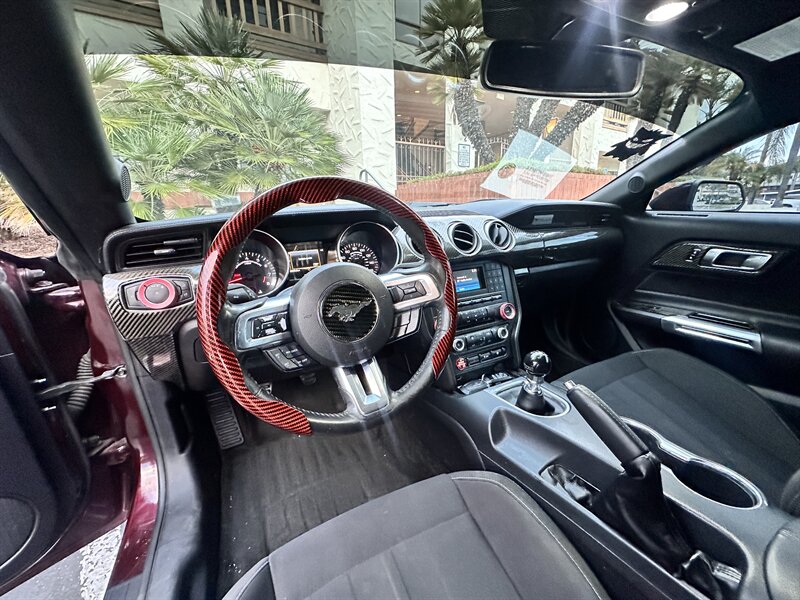 2018 Ford Mustang GT * 5.0 COYOTE V8 * 6 speed* LOW MILES   - Photo 10 - Vista, CA 92084