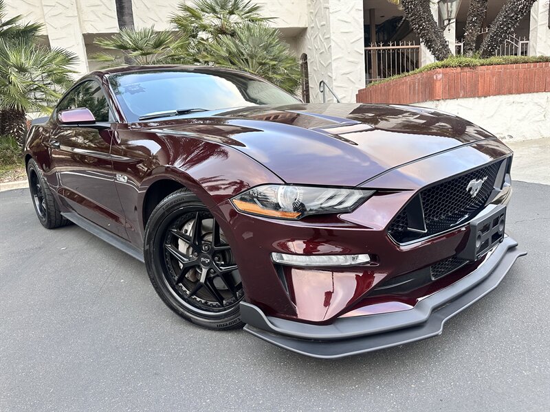 2018 Ford Mustang GT * 5.0 COYOTE V8 * 6 speed* LOW MILES   - Photo 17 - Vista, CA 92084