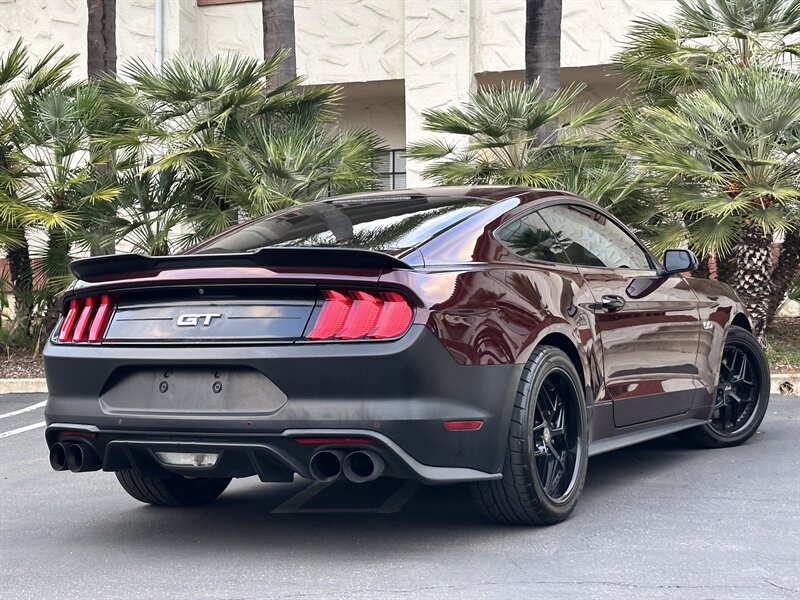 2018 Ford Mustang GT * 5.0 COYOTE V8 * 6 speed* LOW MILES   - Photo 4 - Vista, CA 92084